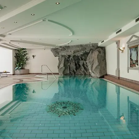 Salzburg Hotel 4*
